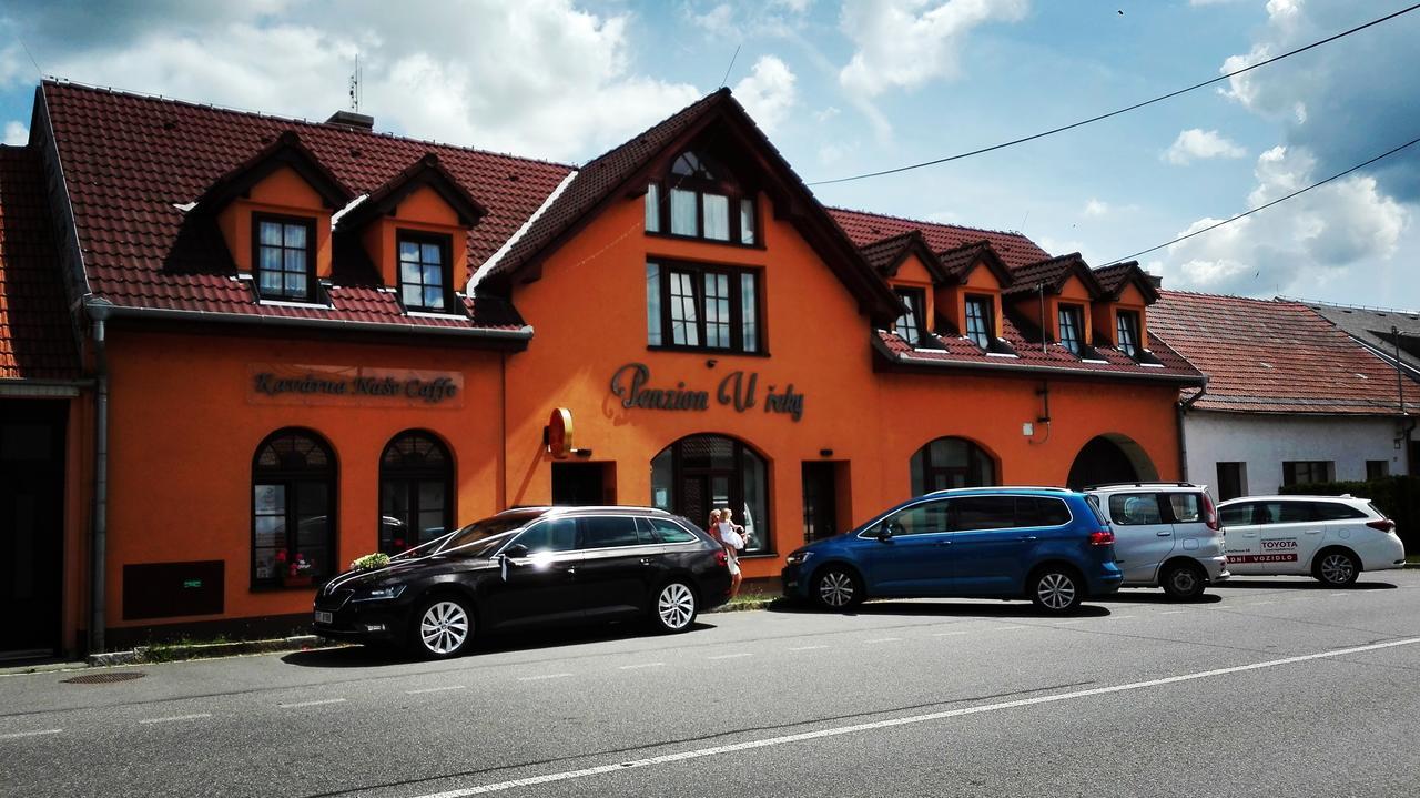Penzion U Reky Vojkovice  Exterior photo